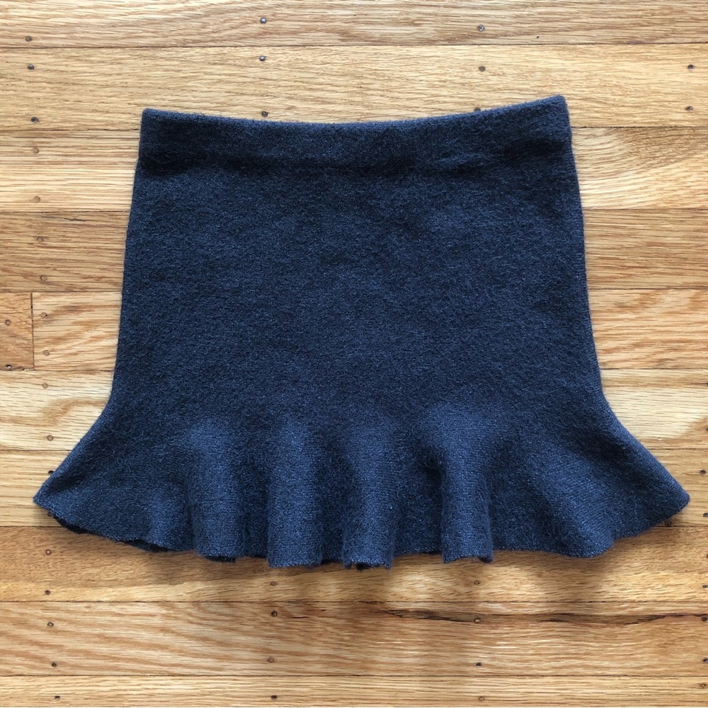 Zara Kids Fancy Collection Winter Collection Knitwear Gray Skirt Size 6